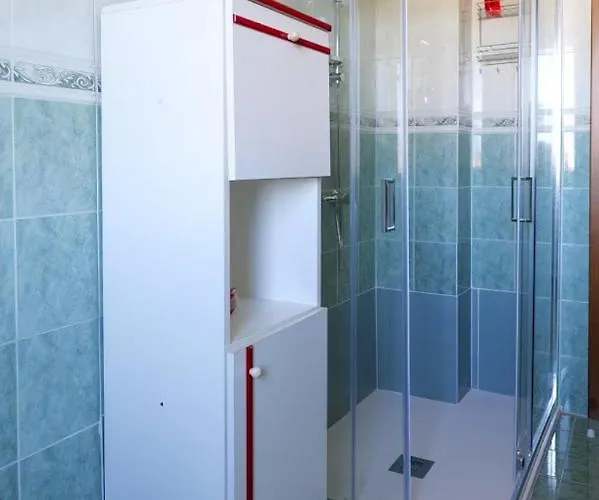 Sissy לינה וארוחת בוקר 3*