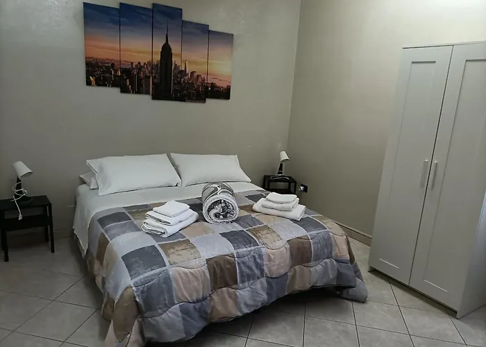 Sissy לינה וארוחת בוקר 3*